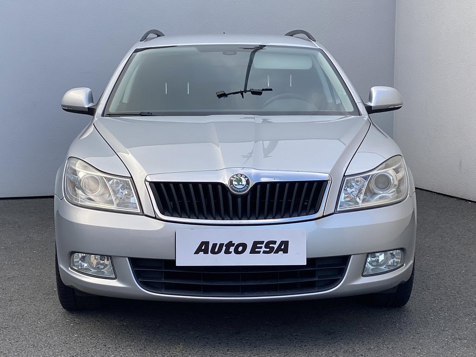 Škoda Octavia II 2.0 TDi Elegance