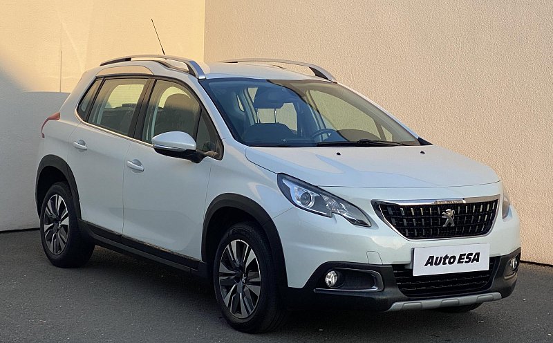 Peugeot 2008 1.2PT Allure