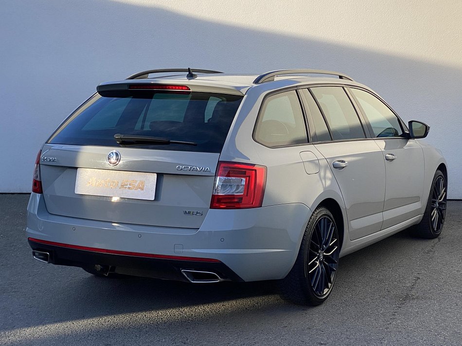 Škoda Octavia III 2.0 TDi RS