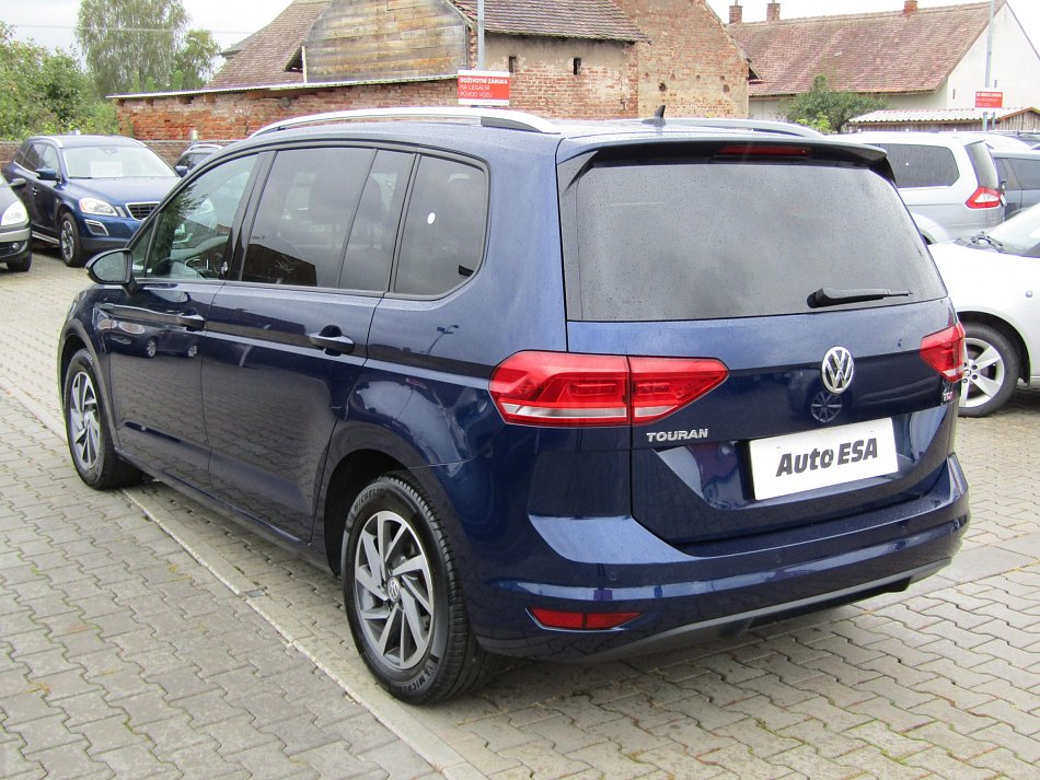 Volkswagen Touran 1.6 TDi Sound