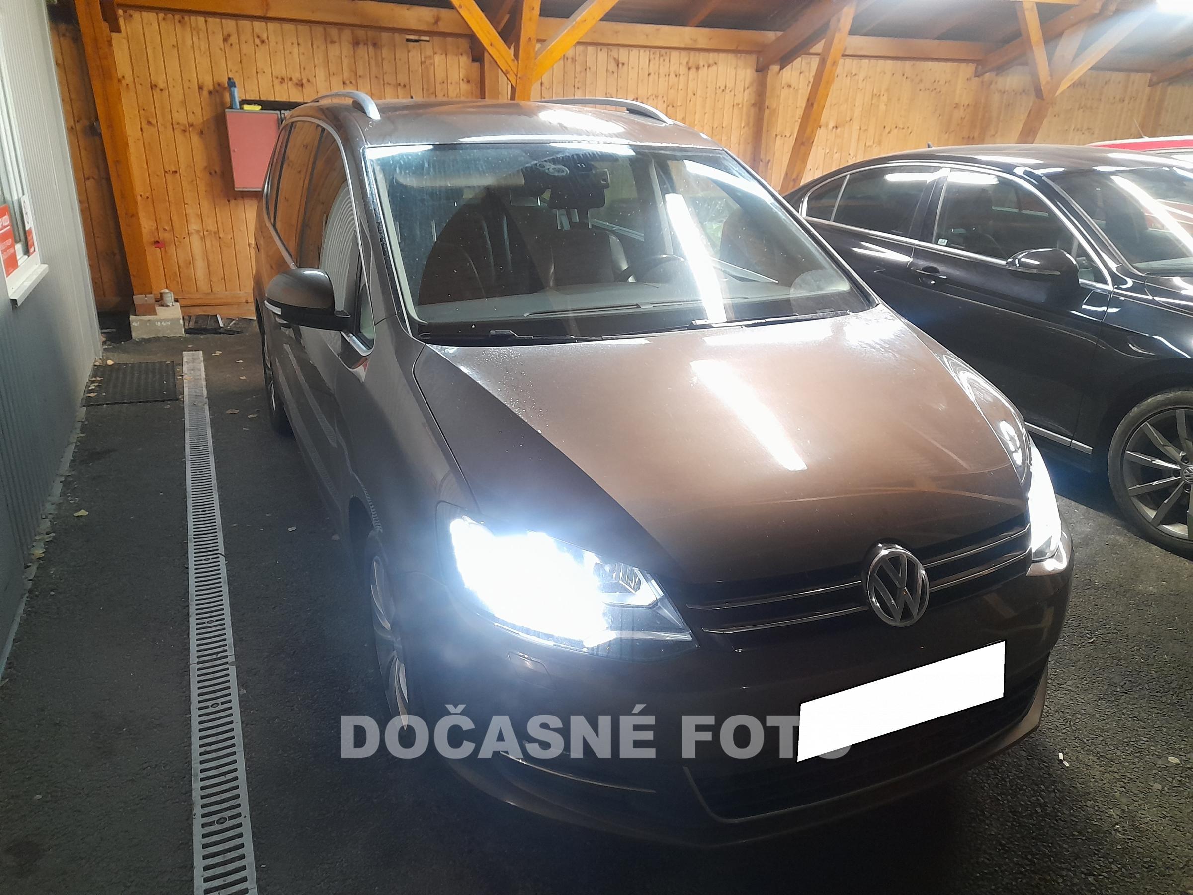 Volkswagen Sharan, 2011