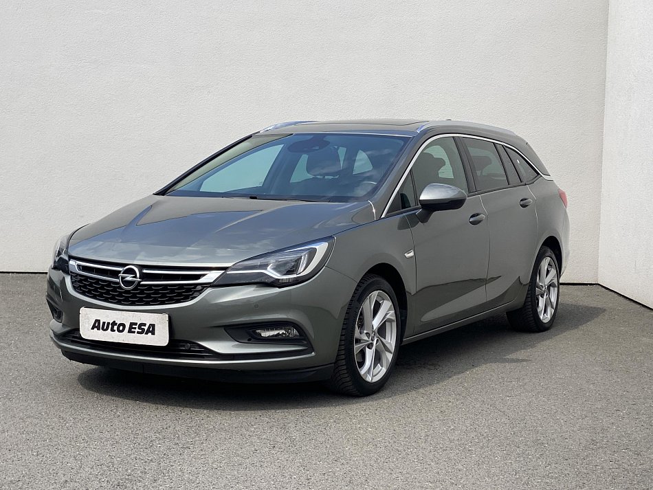 Opel Astra 1.6 CDTi Dynamic