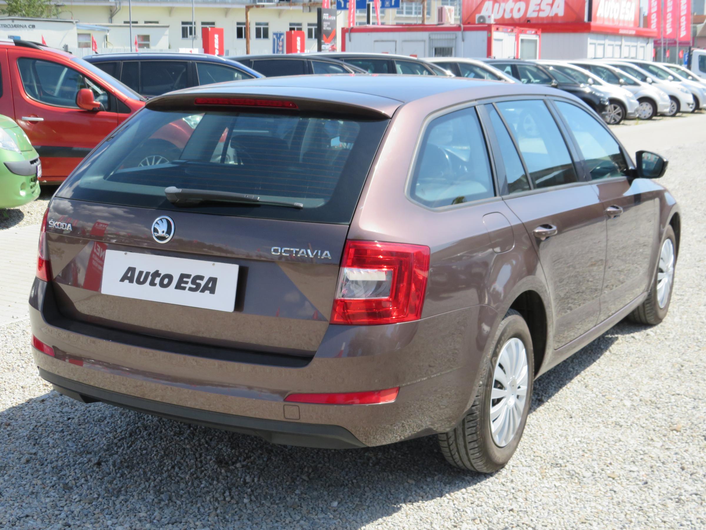 Škoda Octavia III, 2016 - pohled č. 4