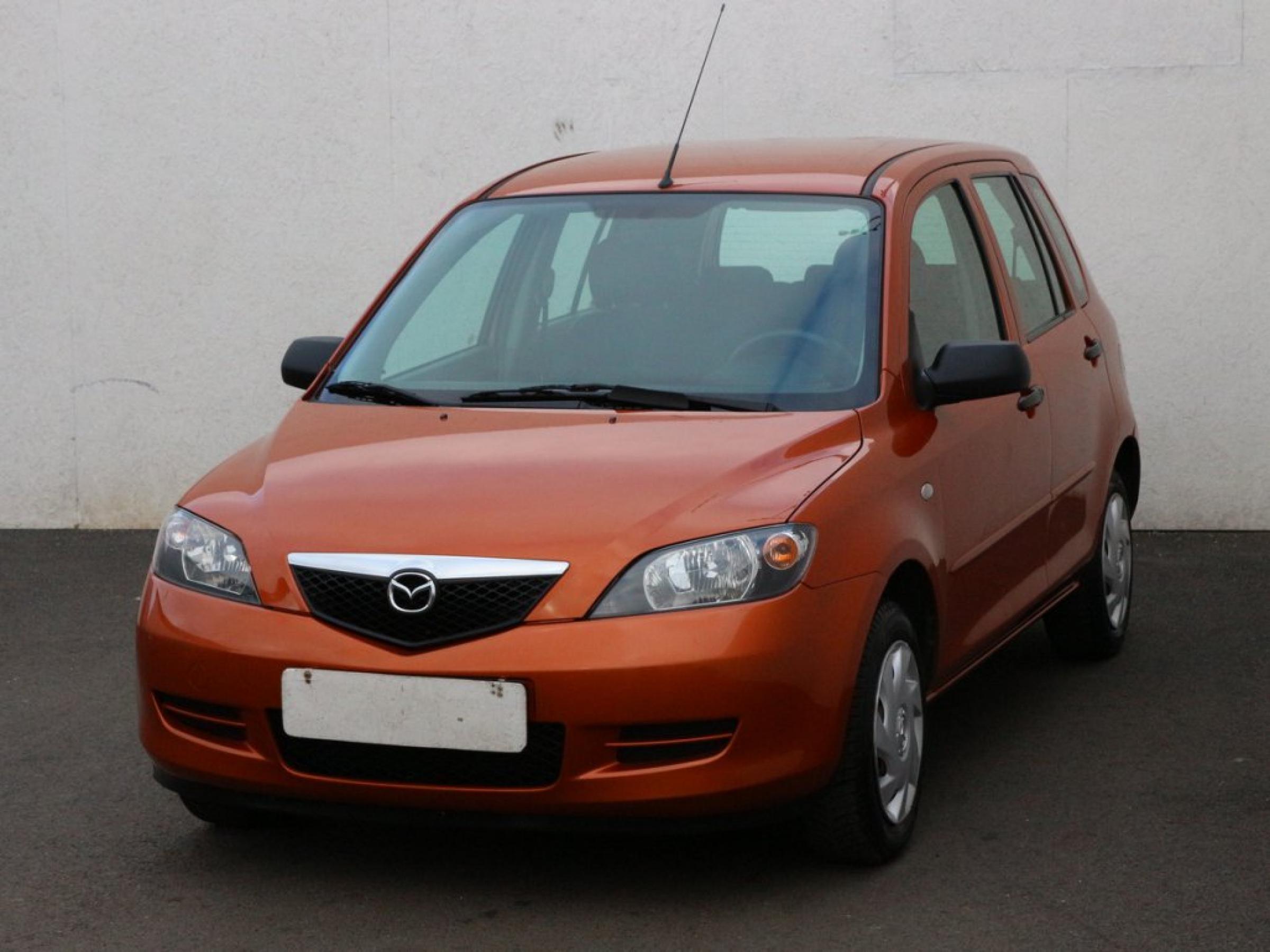 Mazda 2, 2004 - pohled č. 3