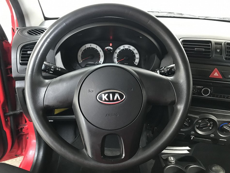 Kia Picanto 1.0i 