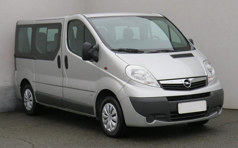 Opel Vivaro 2.0  Combi 2.0cdti L1H1 2900