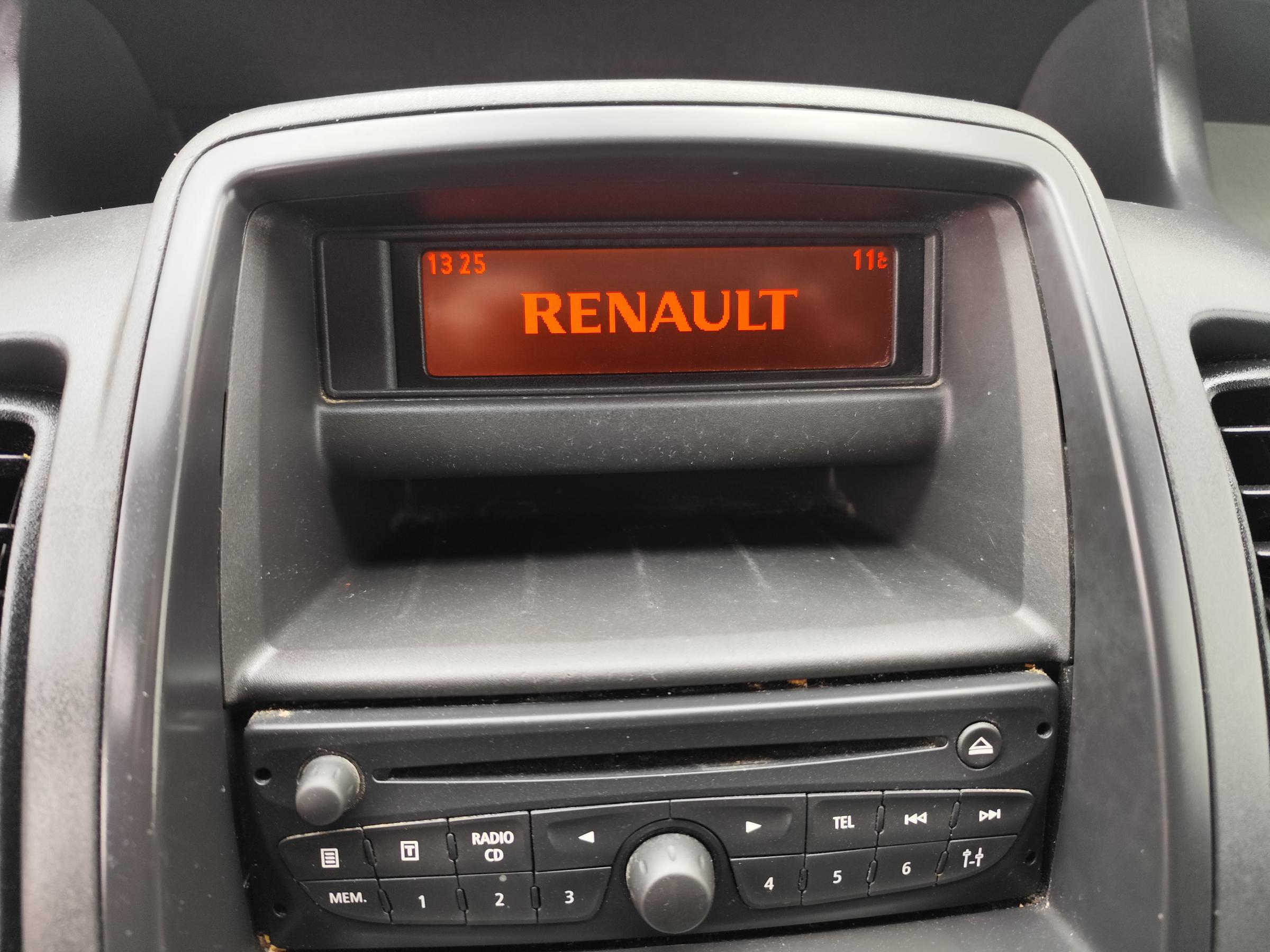 Renault Trafic, 2013 - pohled č. 15