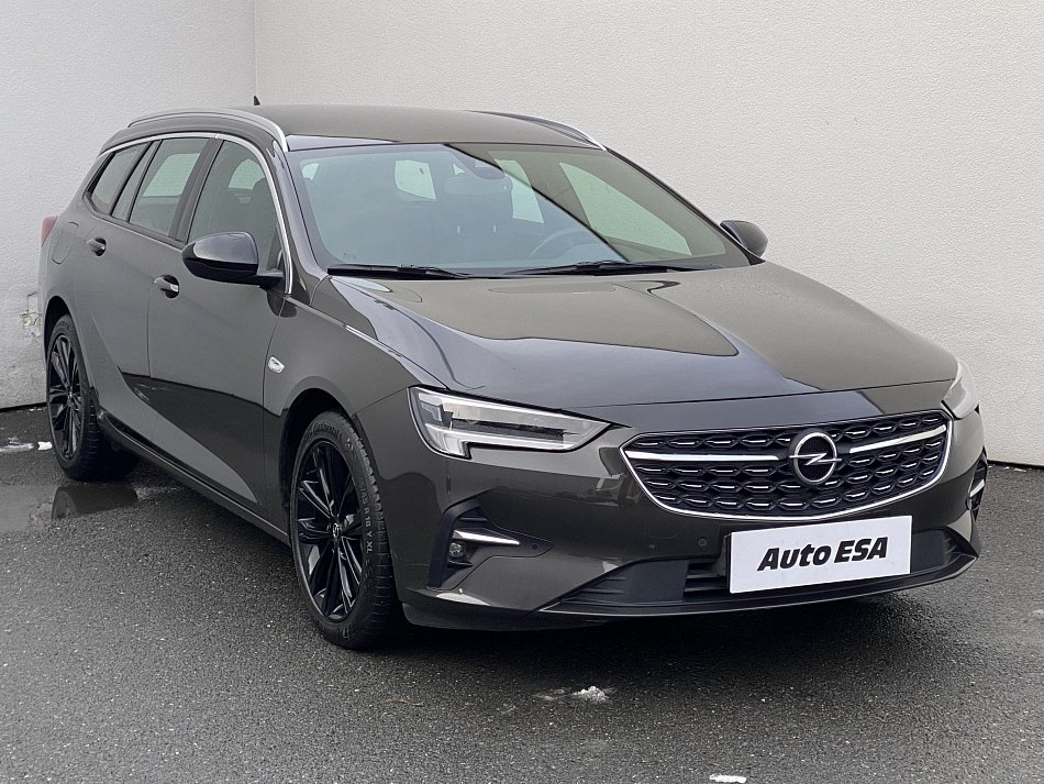 Opel Insignia 2.0 D Bussines Sports