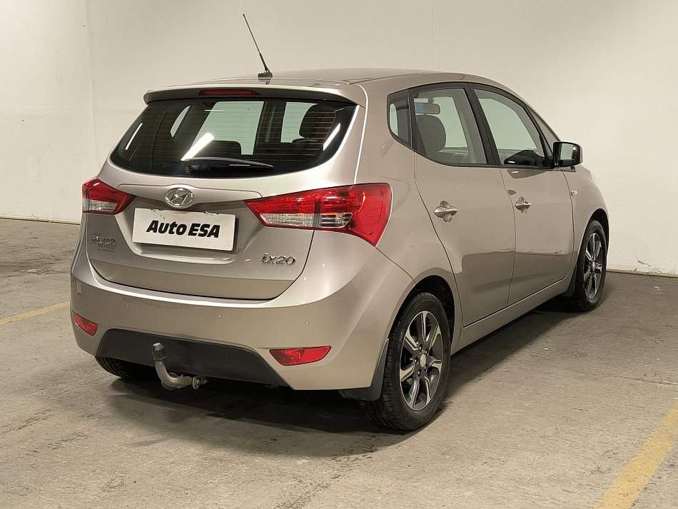 Hyundai Ix20 1.6 CVVT 