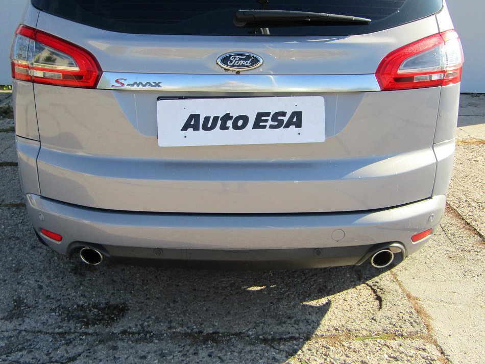 Ford S-MAX 2.2TDCi Titanium 7míst