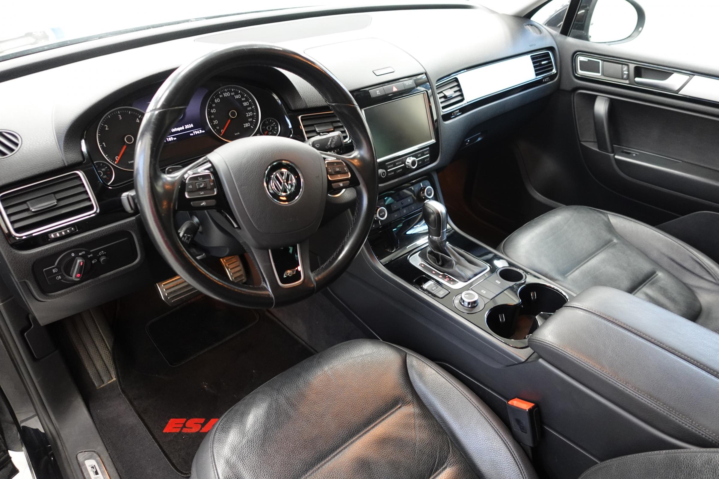 Volkswagen Touareg, 2014 - pohled č. 24