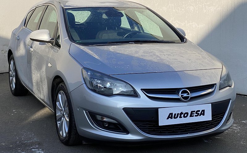 Opel Astra 1.4 T Innovation