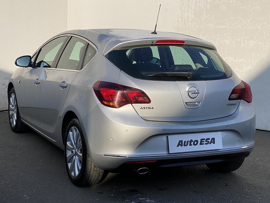 Opel Astra 1.4 T Innovation