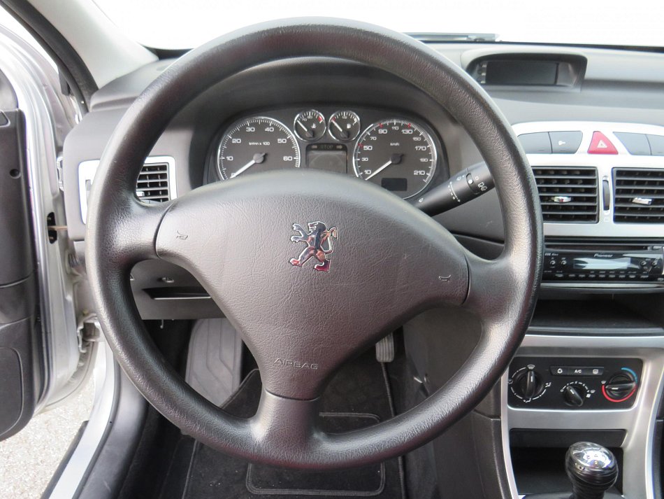 Peugeot 307 1.4i 