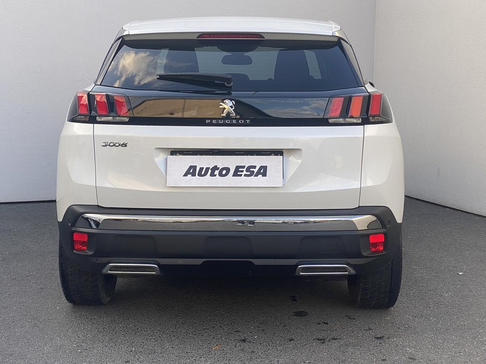 Peugeot 3008 1.2 PT Access