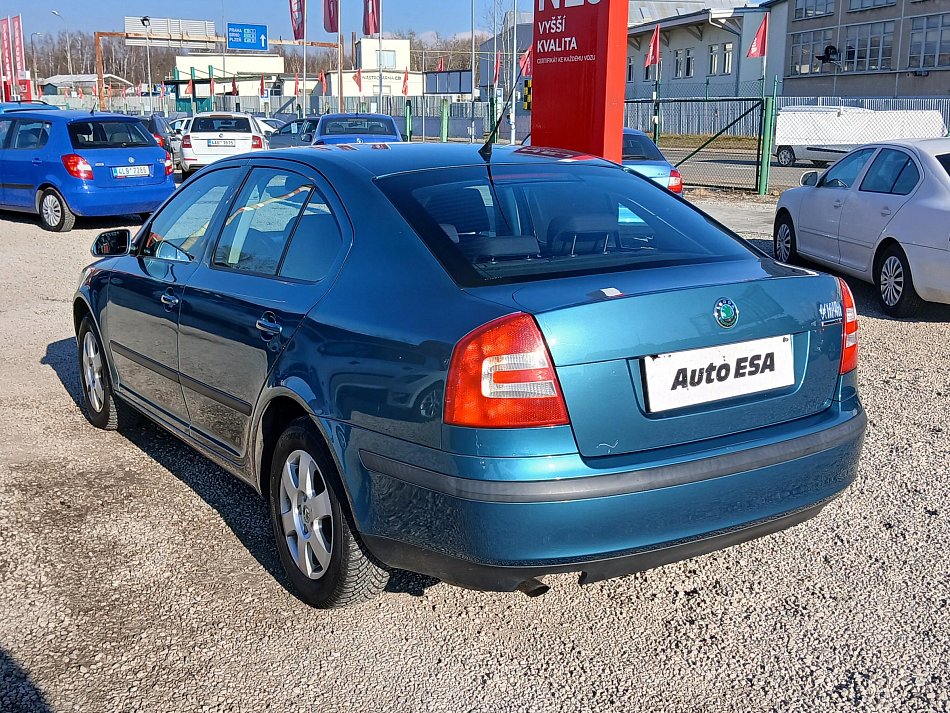 Škoda Octavia II 1.6 i Elegance