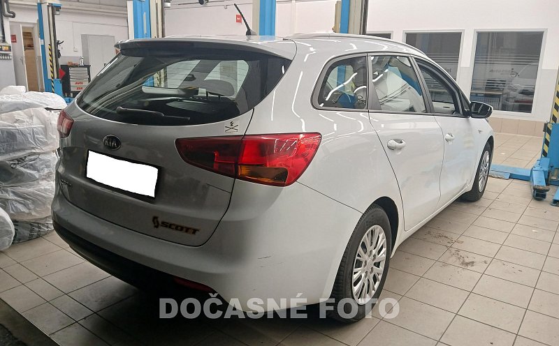 Kia Ceed 1.6 GDi 