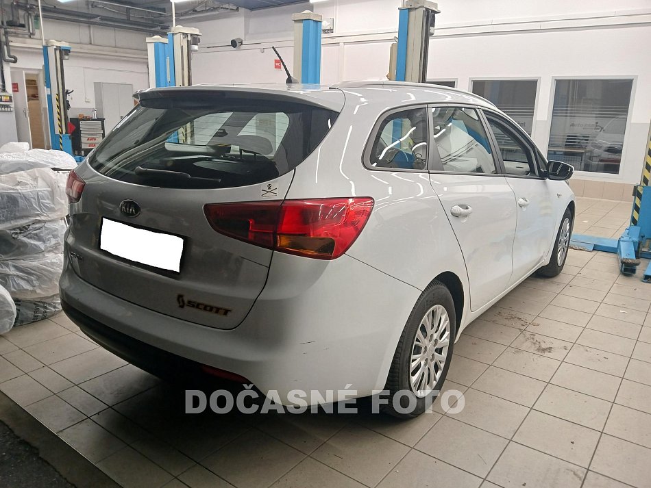 Kia Ceed 1.6 GDi 