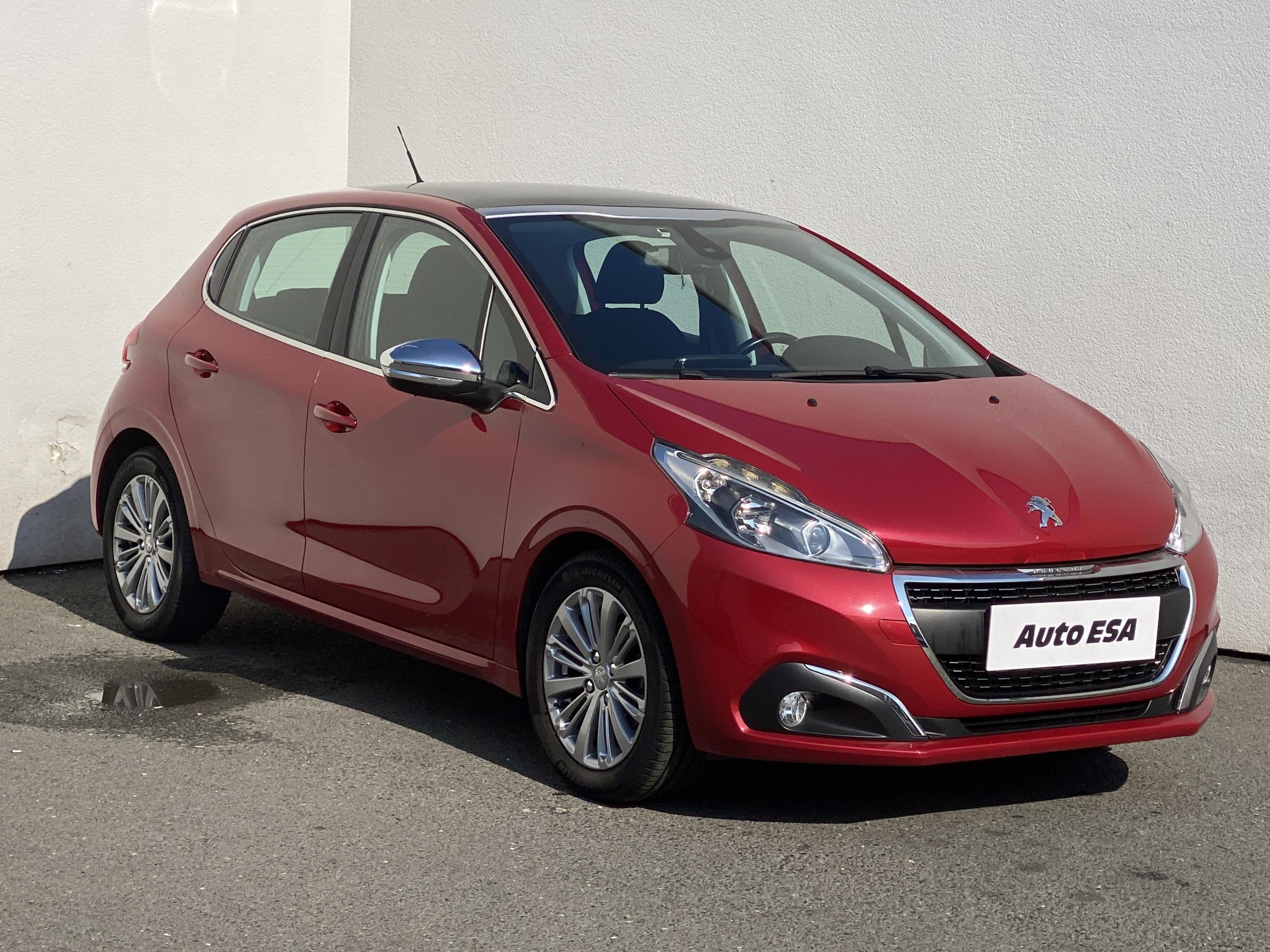 Peugeot 208, 2015 - pohled č. 1