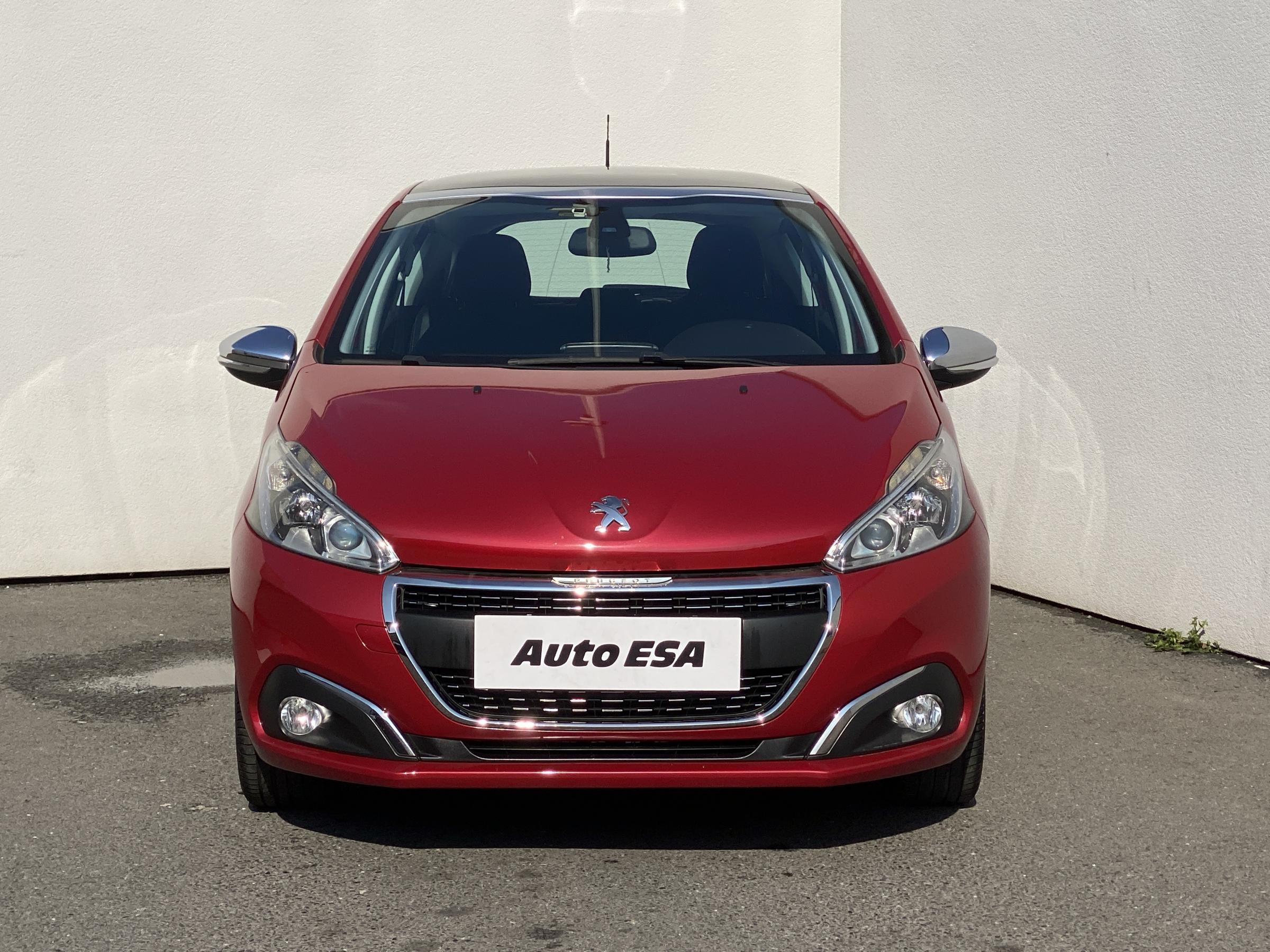 Peugeot 208, 2015 - pohled č. 2