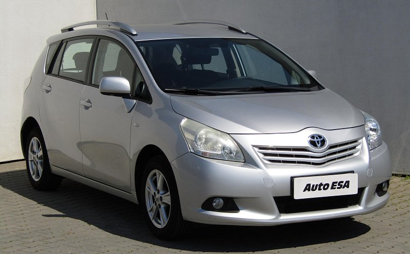 Toyota Verso 1.8i 