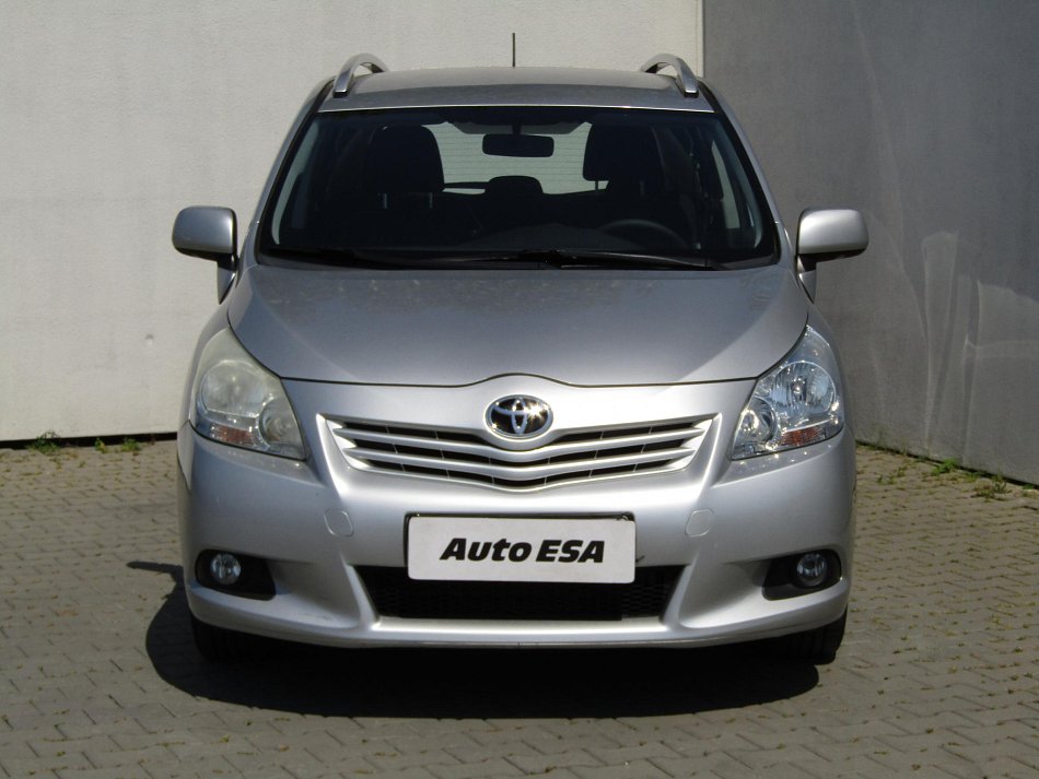 Toyota Verso 1.8i 