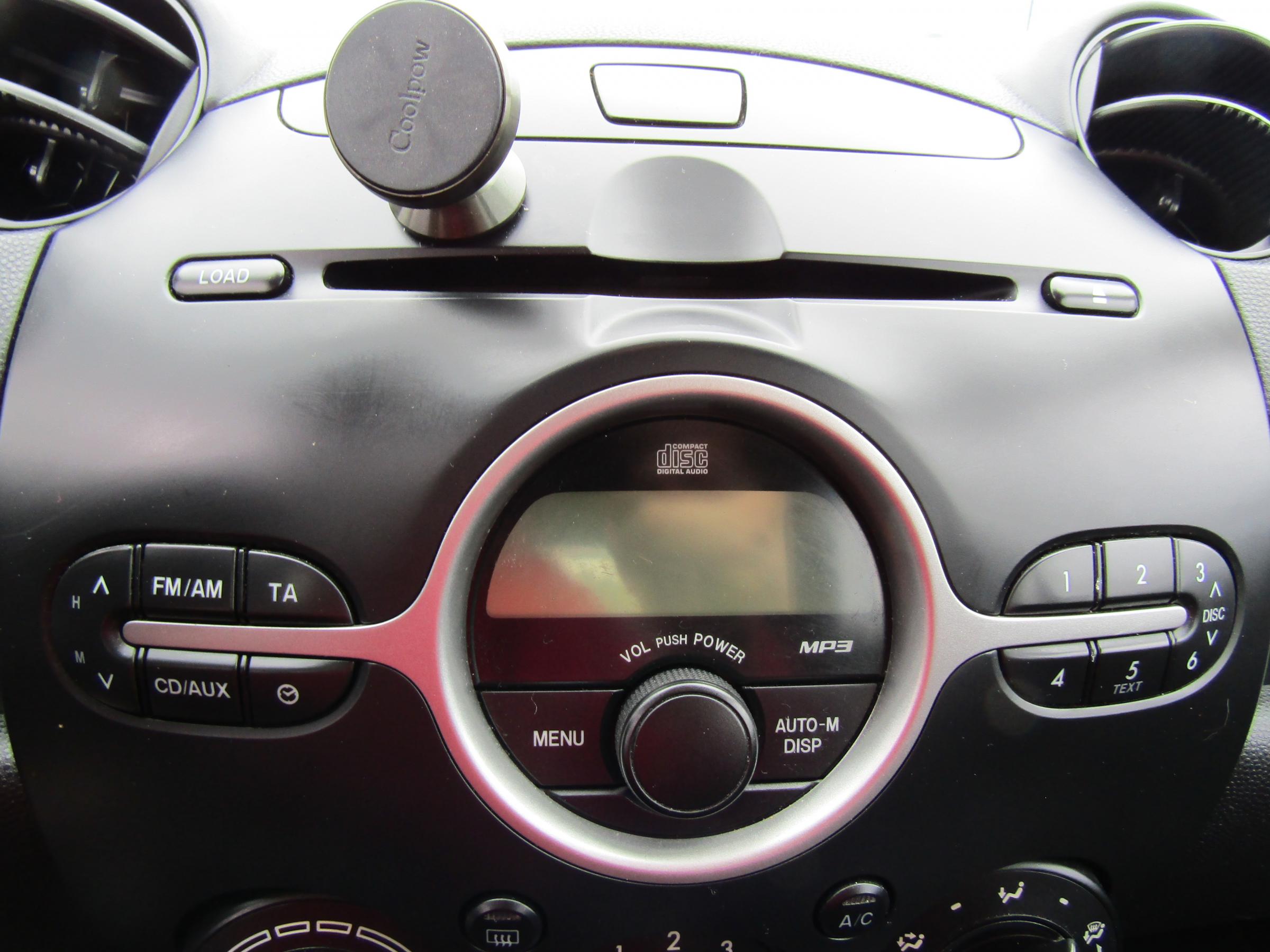 Mazda 2, 2010 - pohled č. 15
