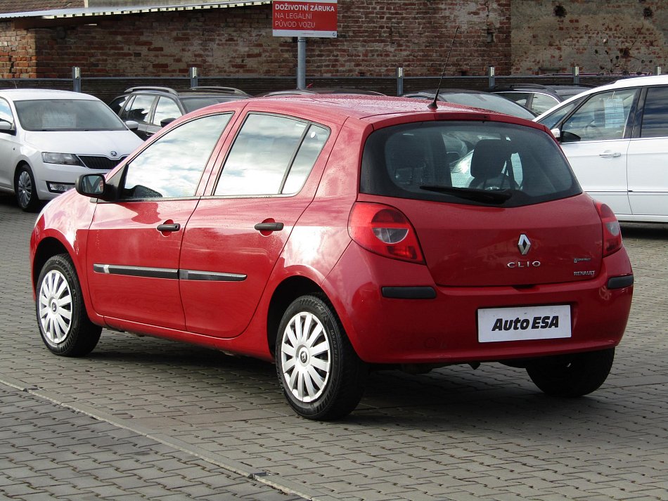 Renault Clio 1.2 16V 