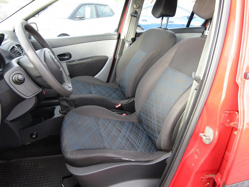 Renault Clio 1.2 16V 