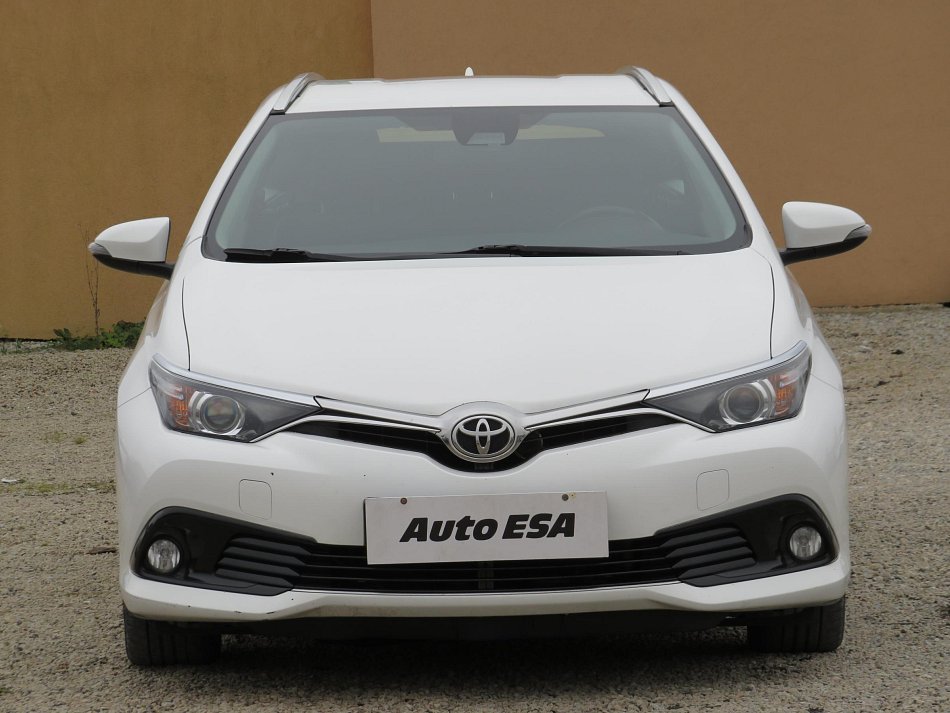 Toyota Auris 1.6 i 