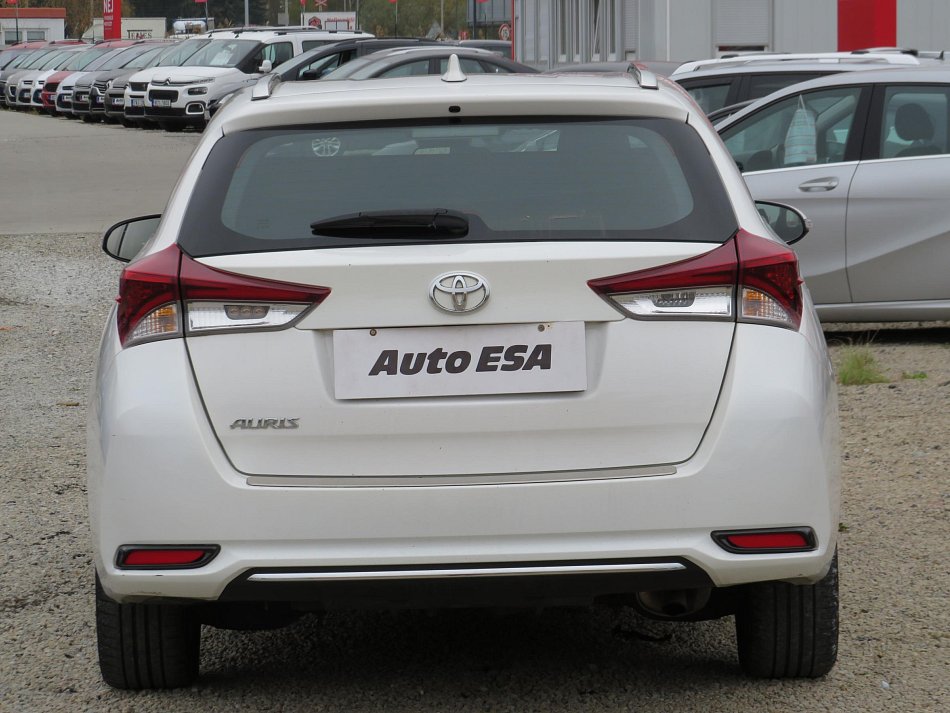 Toyota Auris 1.6 i 