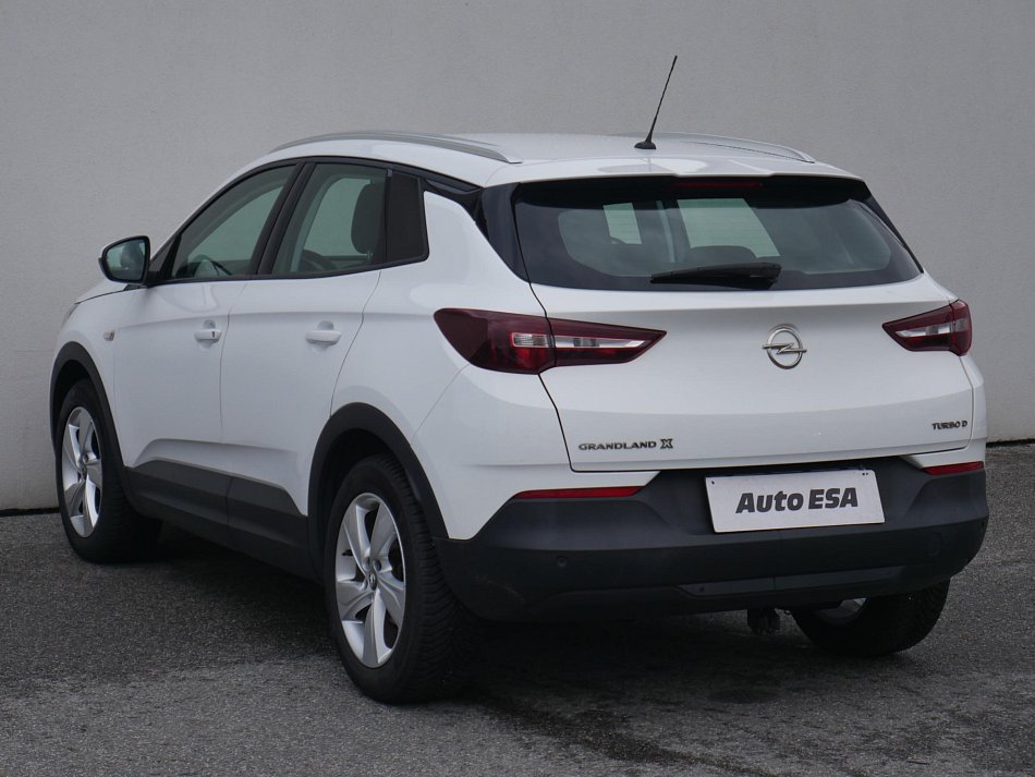 Opel Grandland X 1.5 CDTi 