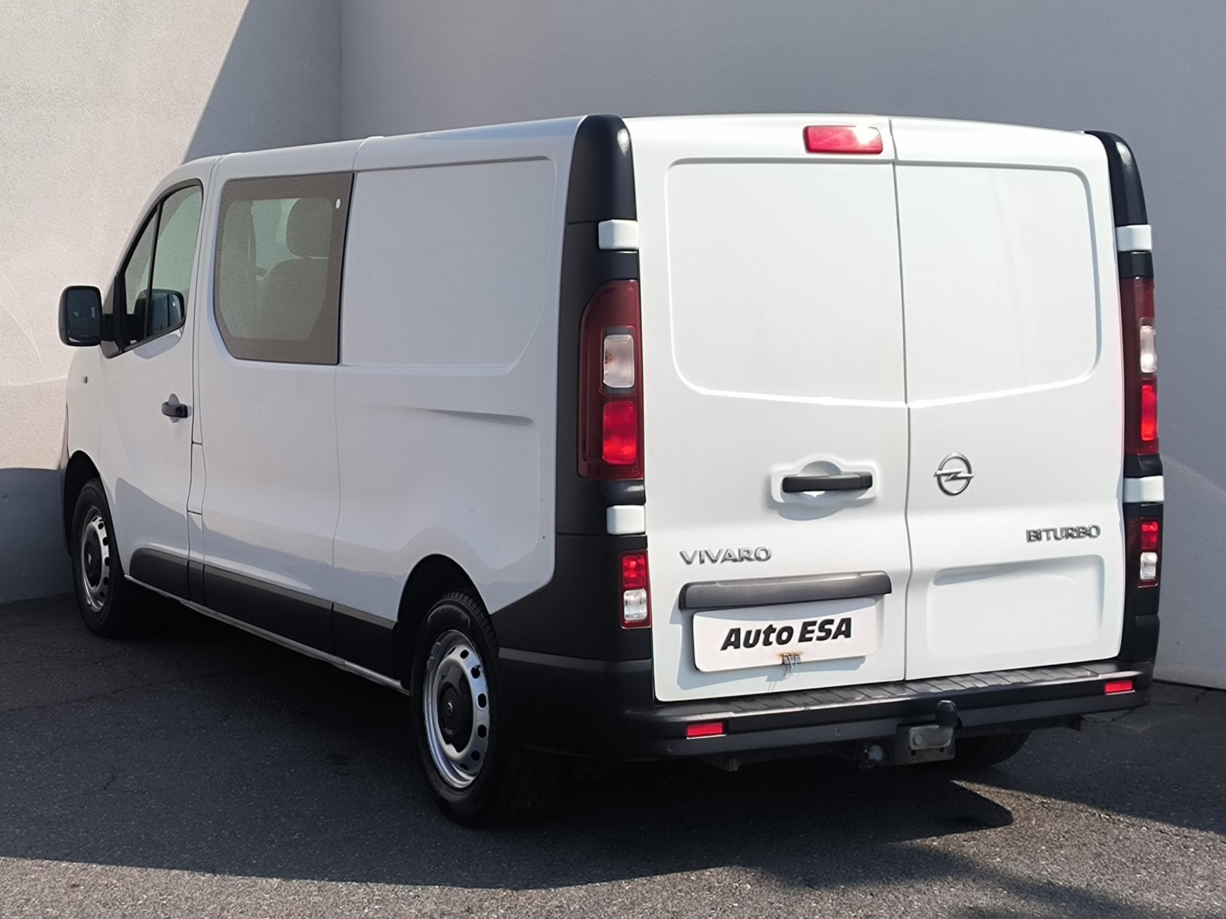 Opel Vivaro, 2018 - pohled č. 6