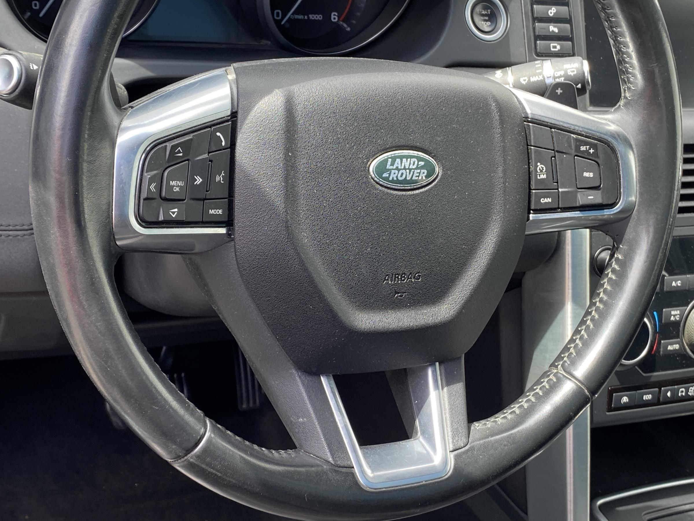 Land Rover Discovery Sport, 2016 - pohled č. 17