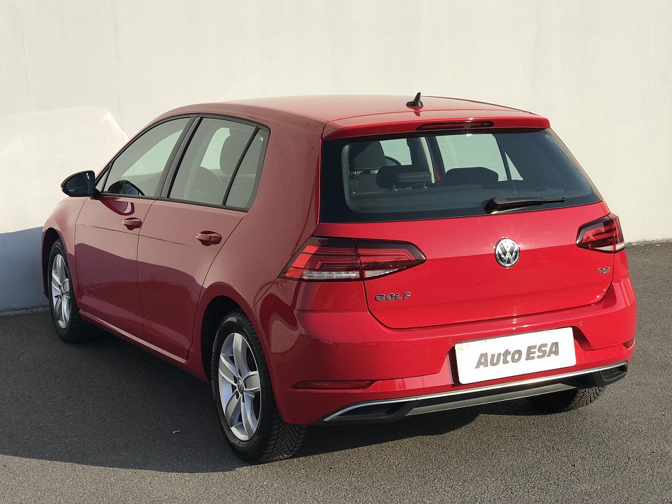 Volkswagen Golf 1.4 TSi 