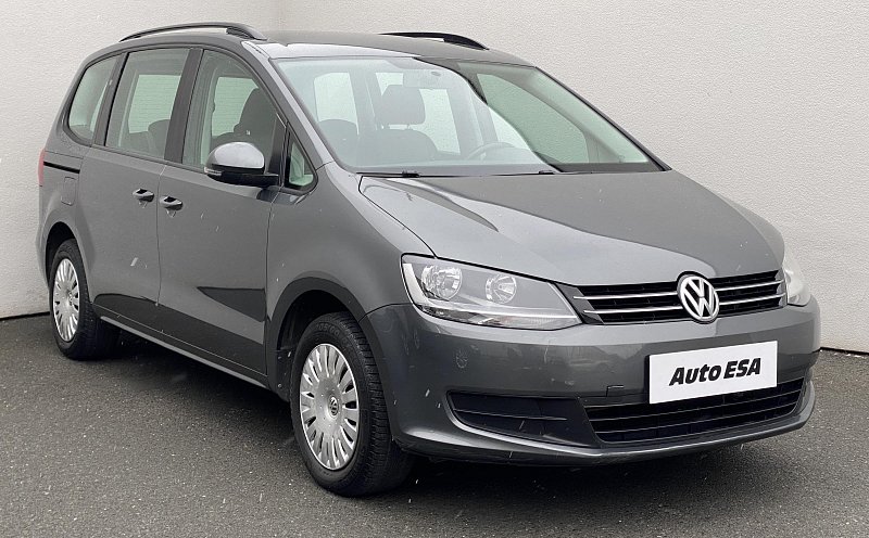 Volkswagen Sharan 2.0TDi 