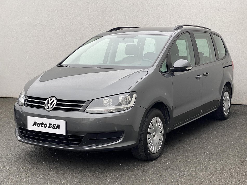 Volkswagen Sharan 2.0TDi 