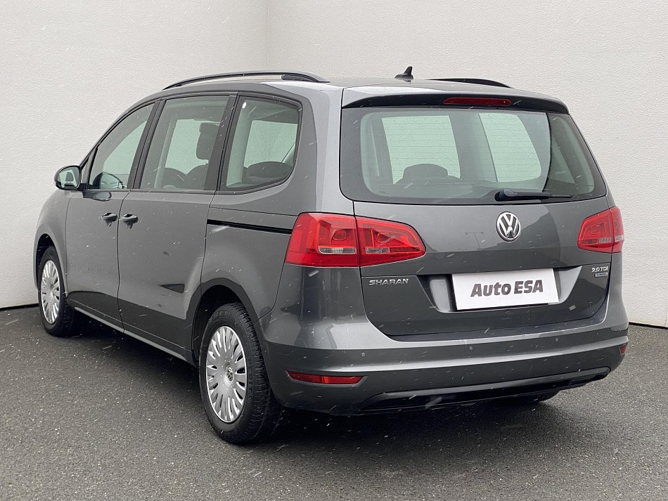 Volkswagen Sharan 2.0TDi 