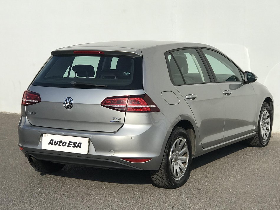 Volkswagen Golf 1.2 TSi 