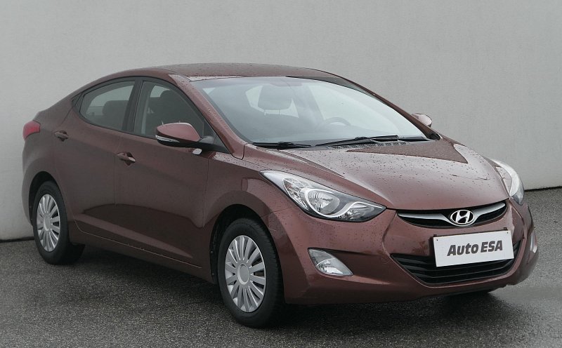 Hyundai Elantra 1.6 i 