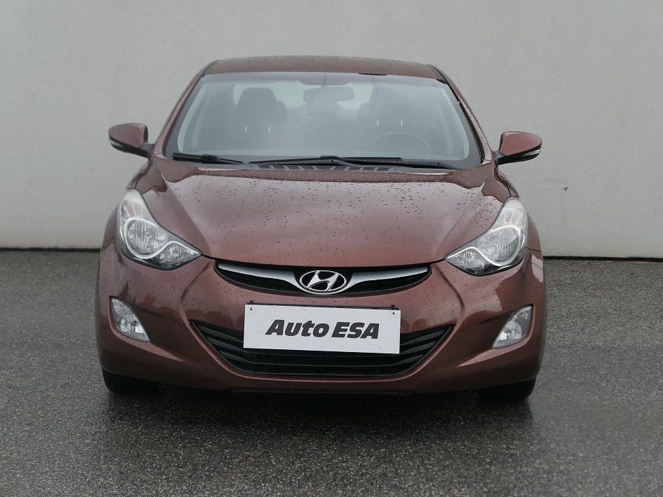 Hyundai Elantra 1.6 i 