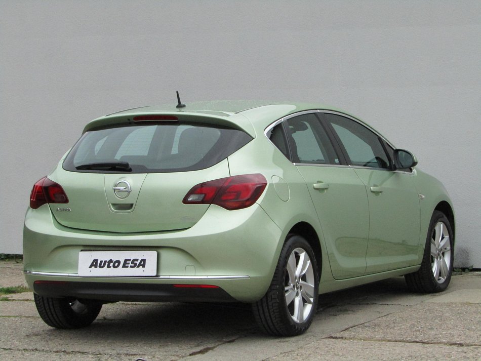 Opel Astra 1.4i 