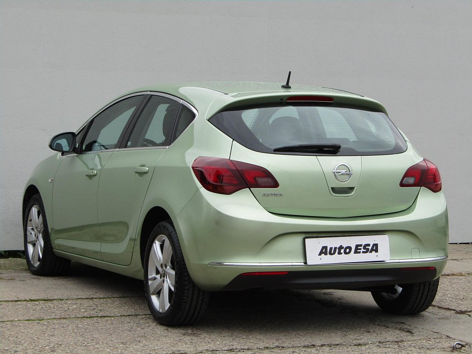 Opel Astra 1.4i 