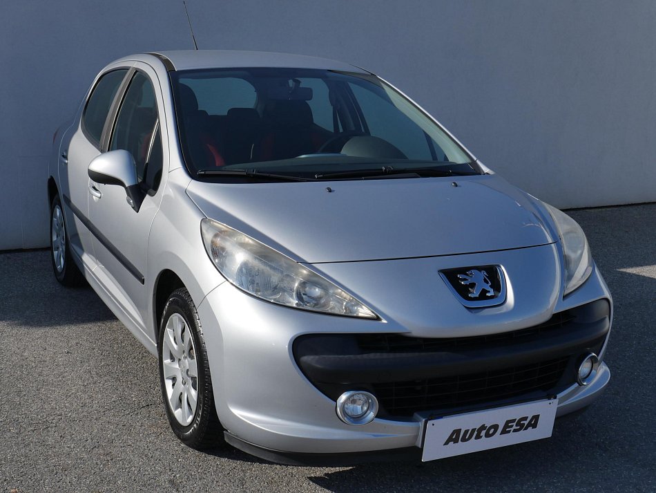 Peugeot 207 1.4i 