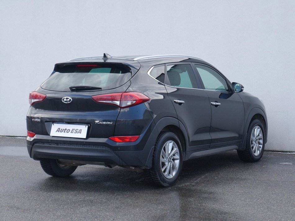 Hyundai Tucson 1.7 CRDi 