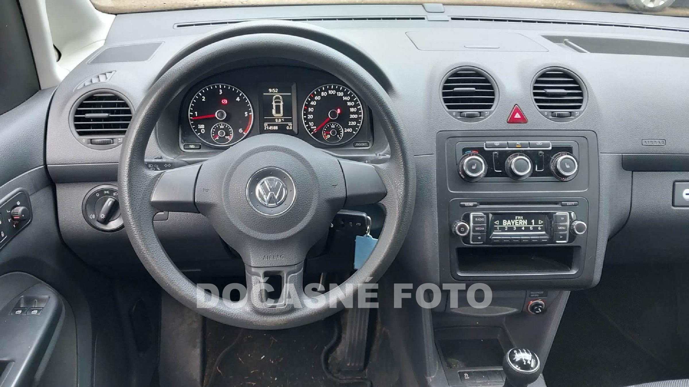Volkswagen Caddy, 2011 - pohled č. 13