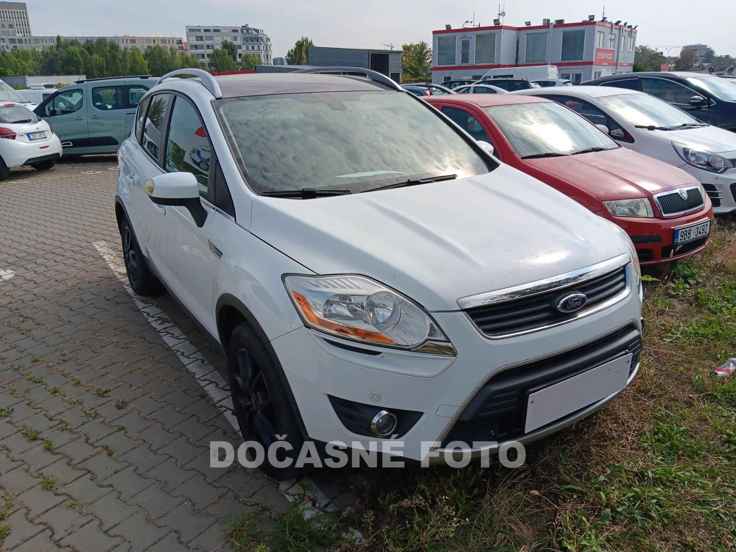 Ford Kuga, 2010