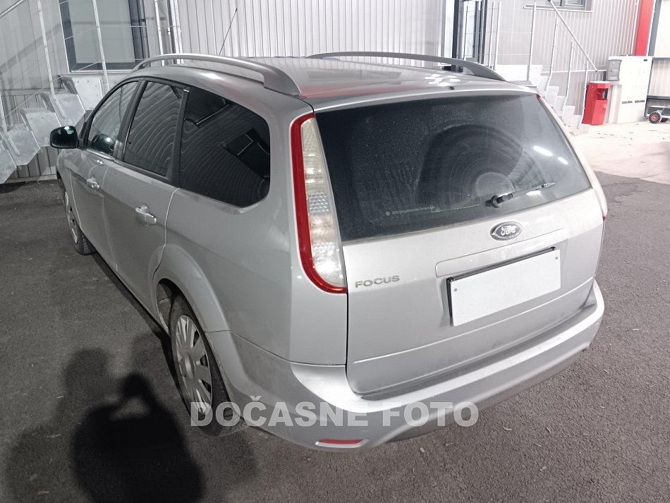 Ford Focus 1.6i 