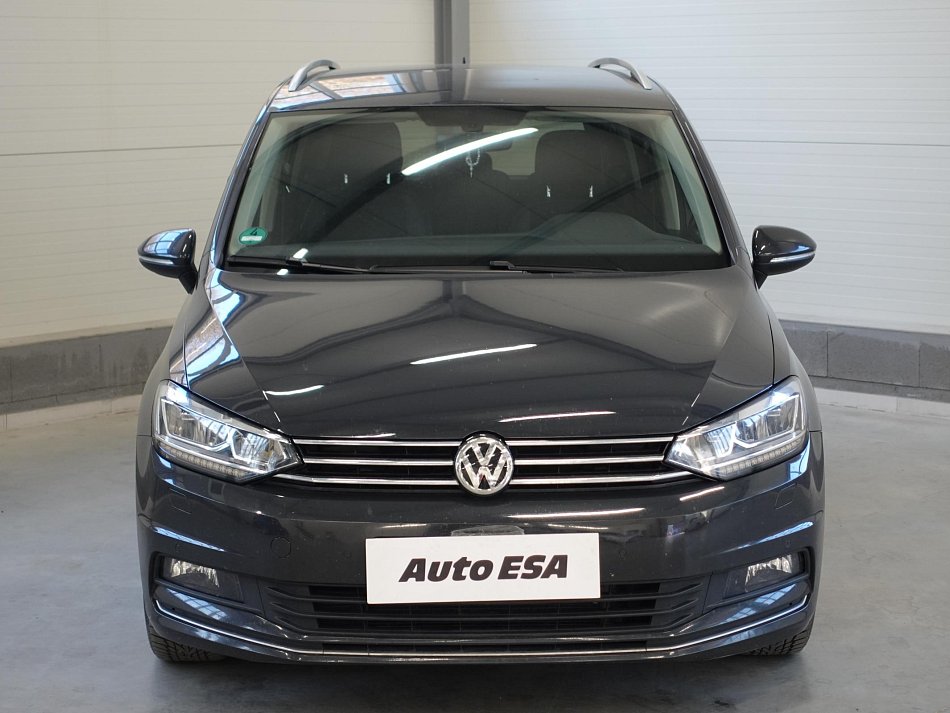 Volkswagen Touran 2.0 TDi 