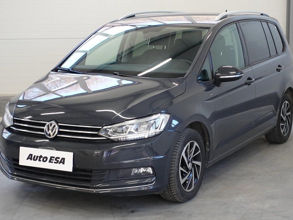 Volkswagen Touran 2.0 TDi 